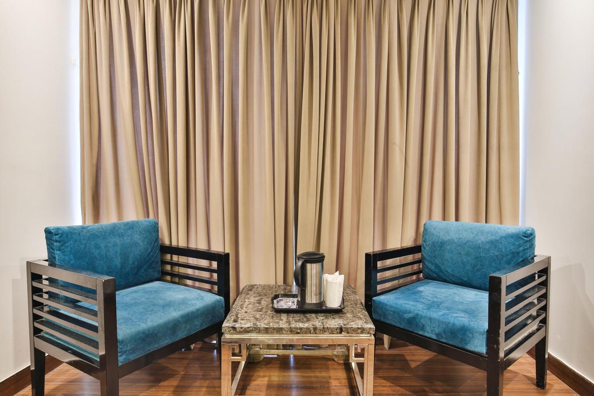 Hotel Uppal International, Near New Delhi Railway Station Exteriör bild