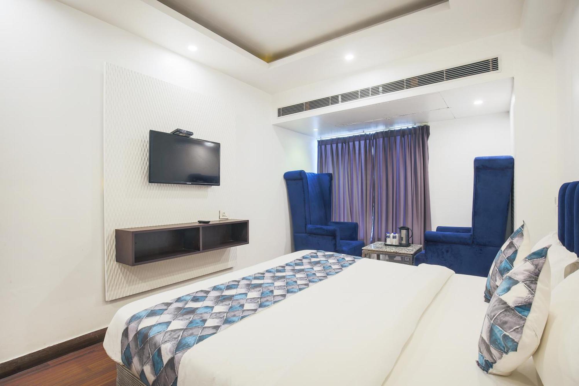 Hotel Uppal International, Near New Delhi Railway Station Exteriör bild