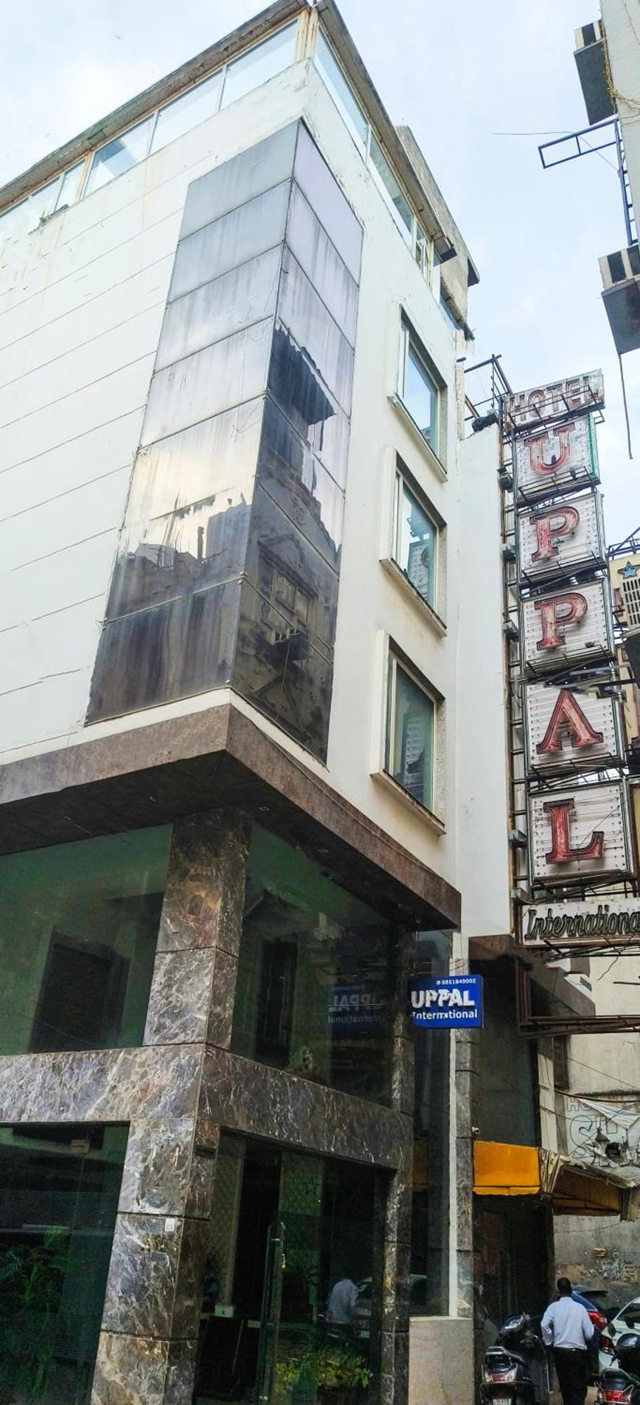 Hotel Uppal International, Near New Delhi Railway Station Exteriör bild