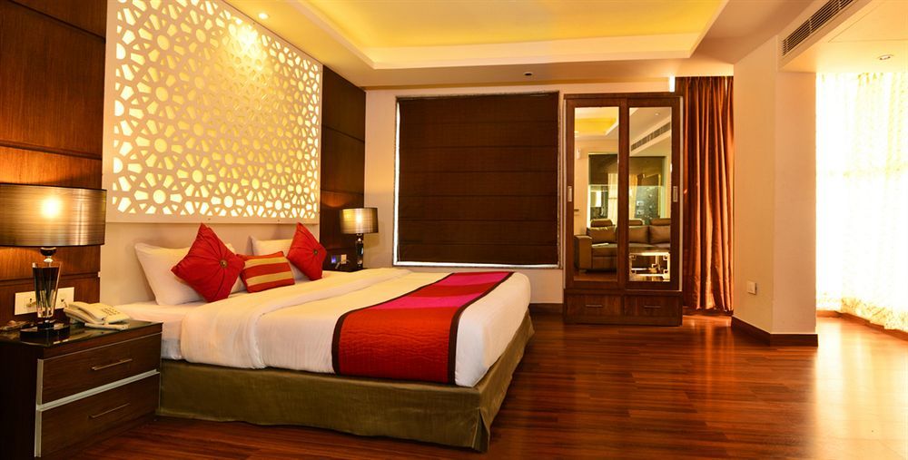 Hotel Uppal International, Near New Delhi Railway Station Exteriör bild